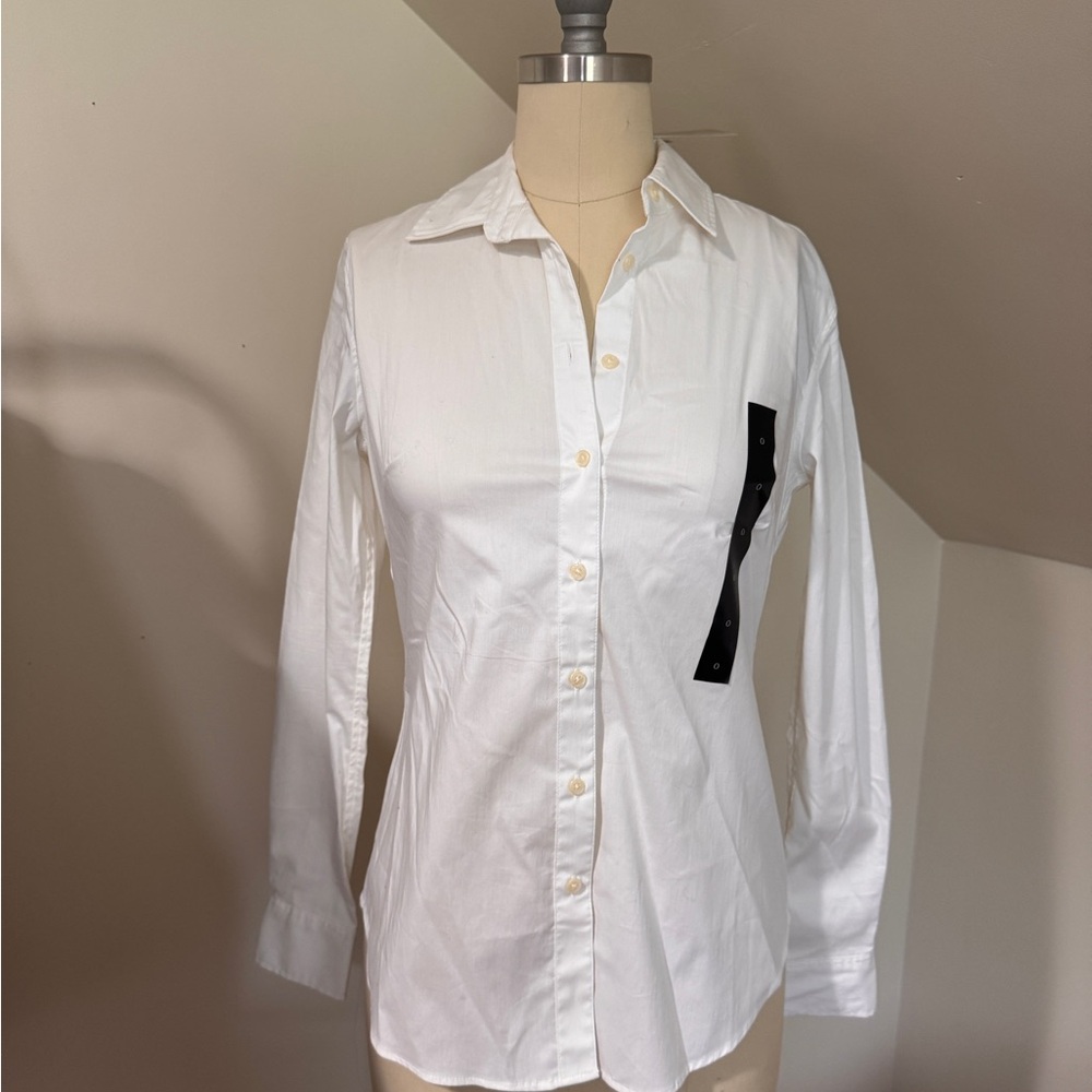Banana Republic White Button-Up Shirt